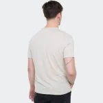 TOMMY JEANS REGULAR BADGE TEE