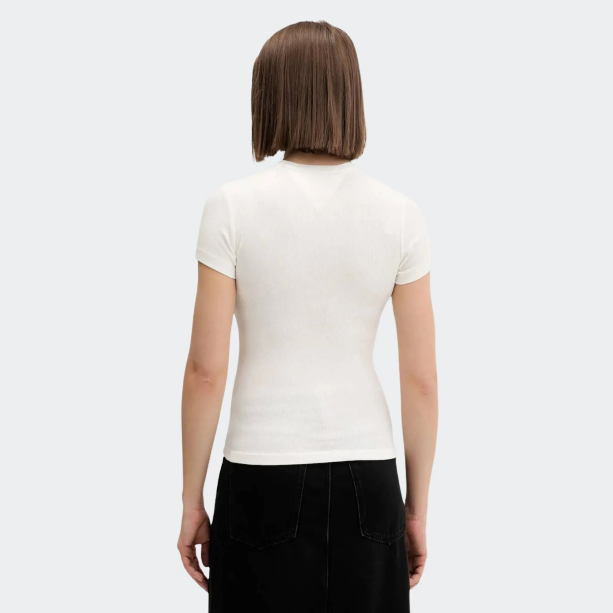 TOMMY JEANS SLIM  ESSENTIAL LOGO RIB TEE