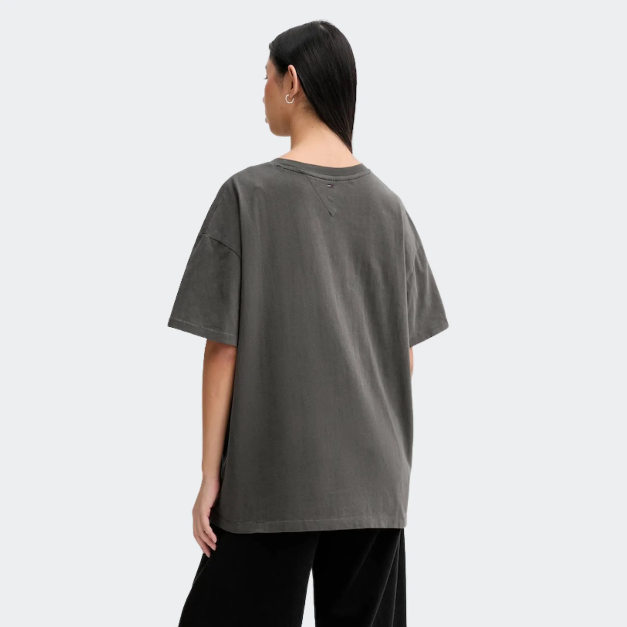 TOMMY JEANS OVS TOMMY DOLLAR TEE