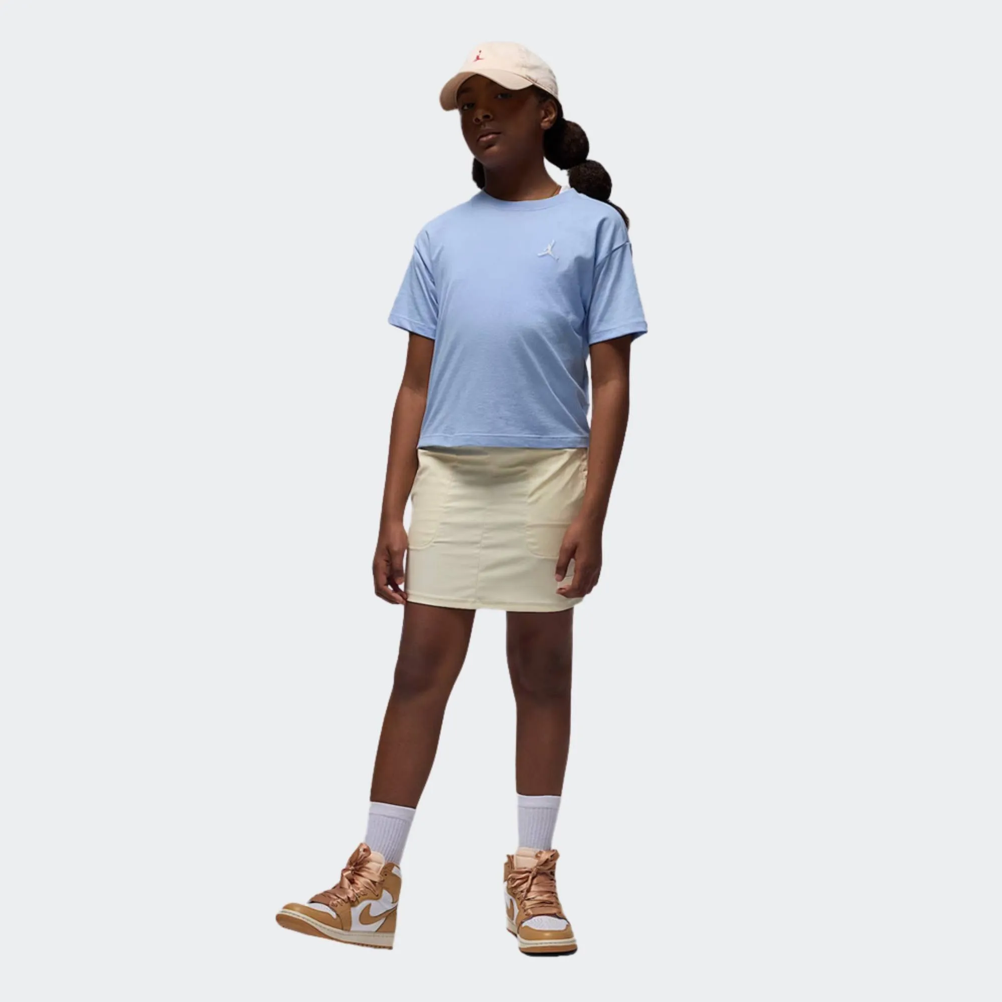 JORDAN BROOKLYN ESSENTIALS TEE