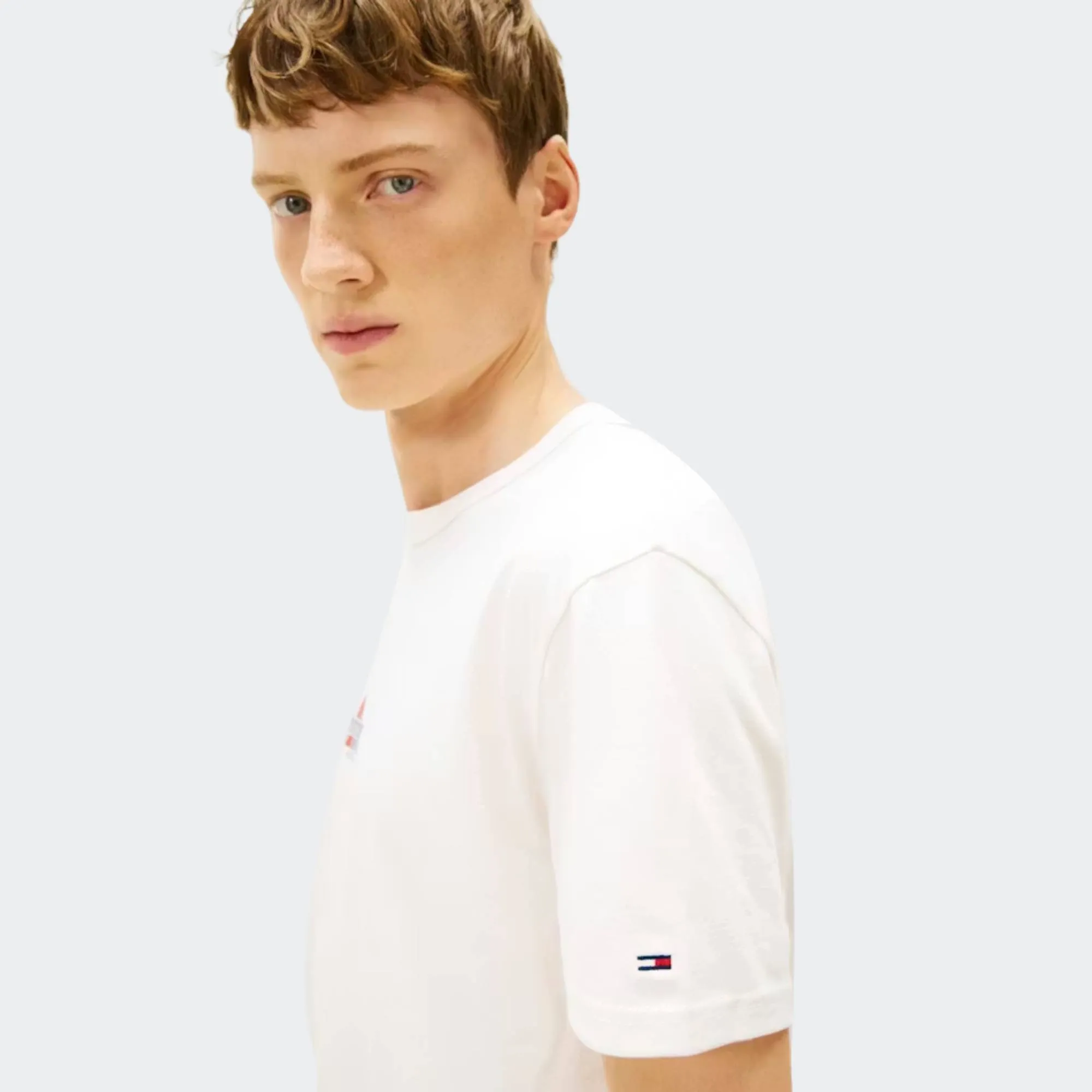 TOMMY JEANS REGULAR PEAKS TEE