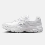 NIKE WOMENS INITIATOR