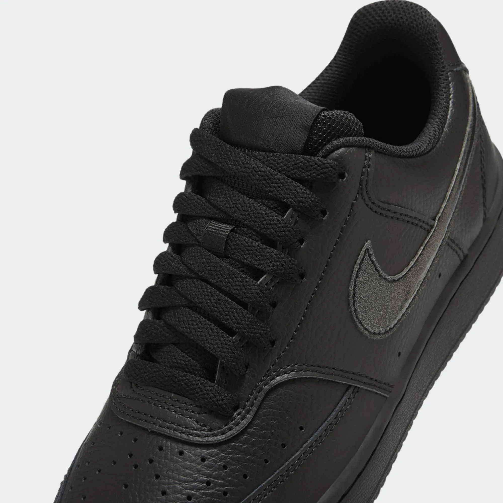 WMNS NIKE COURT VISION LO