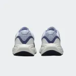 NIKE WOMENS REVOLUTION 8