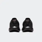 NIKE REVOLUTION 8