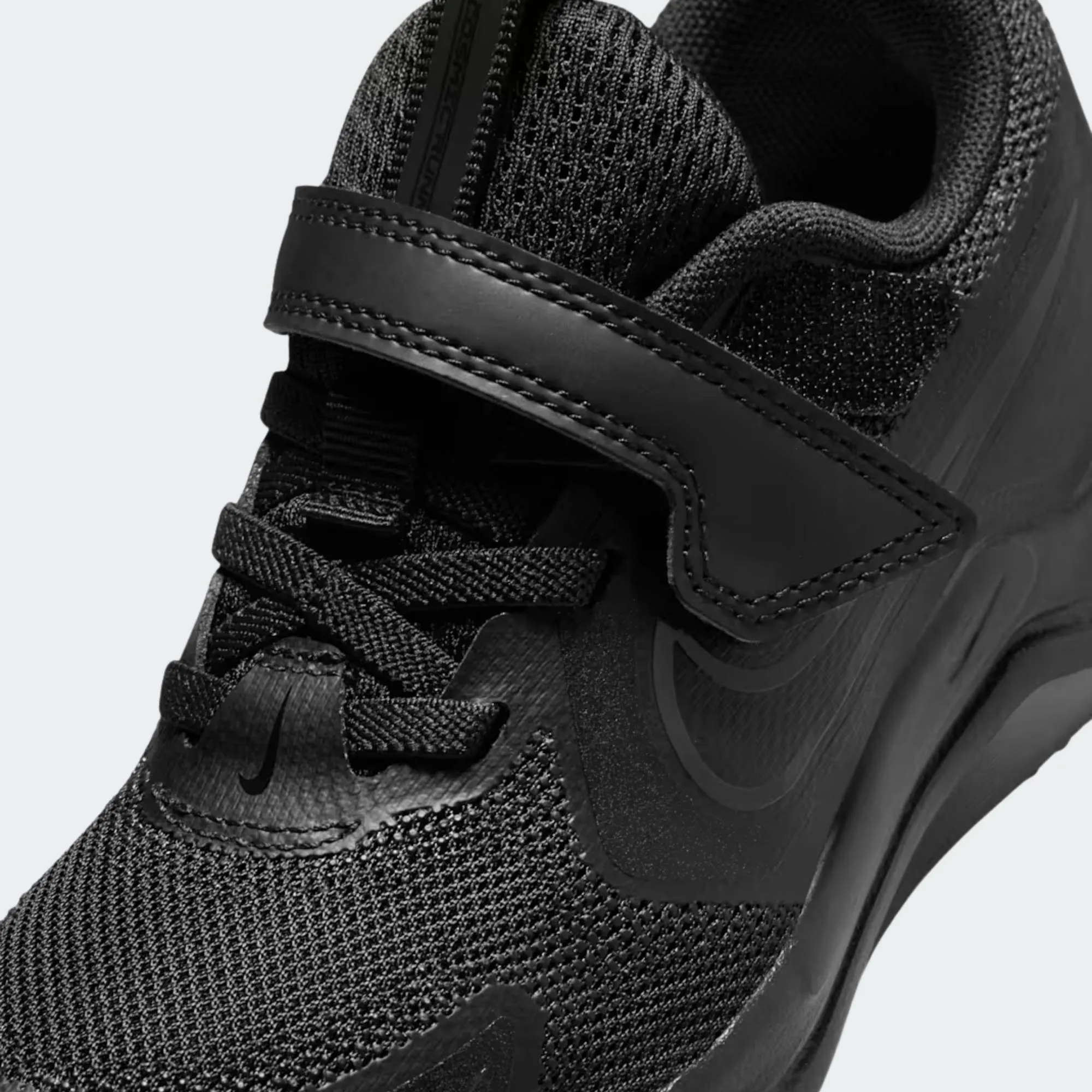 NIKE COSMIC RUNNER PS