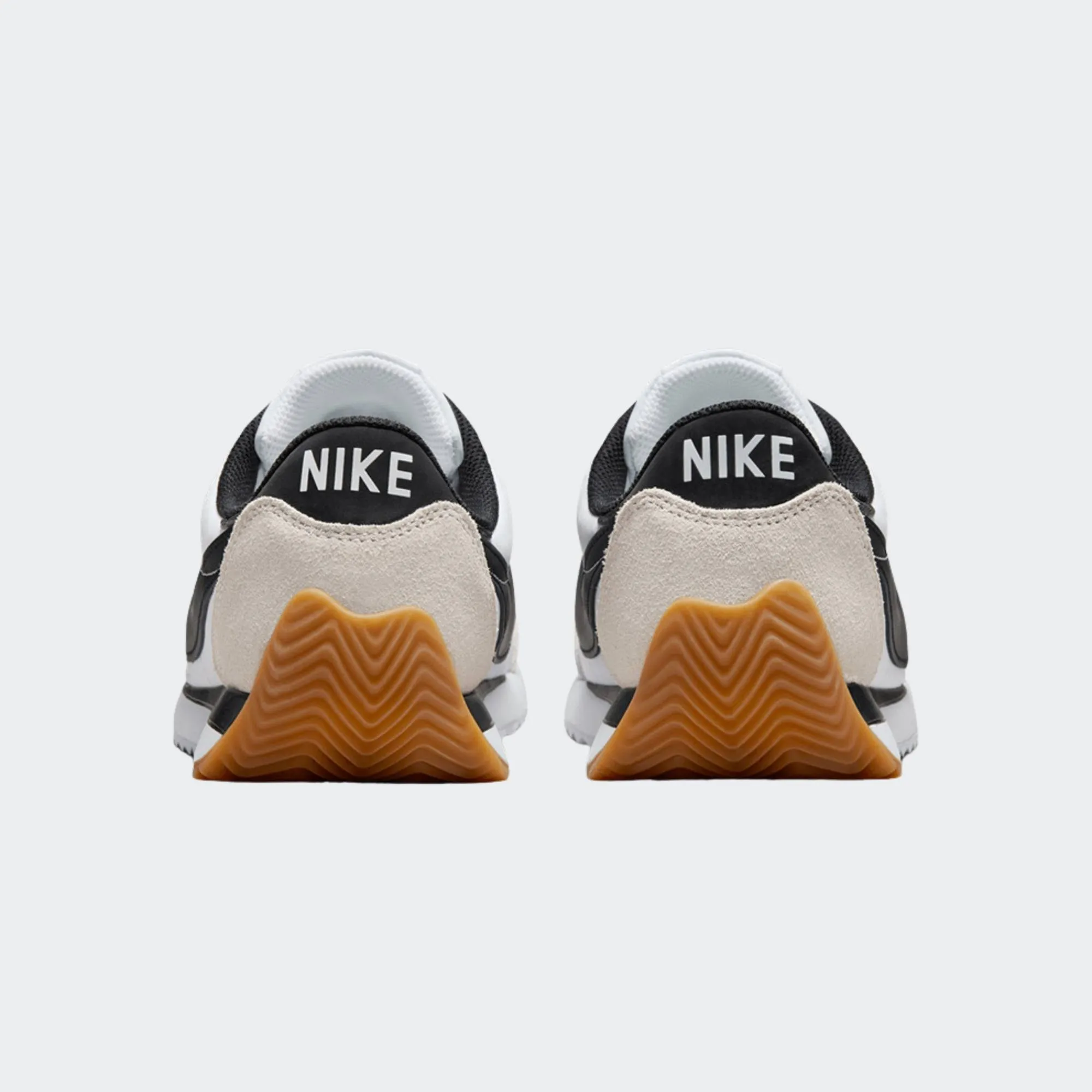 NIKE WOMENS PACIFIC