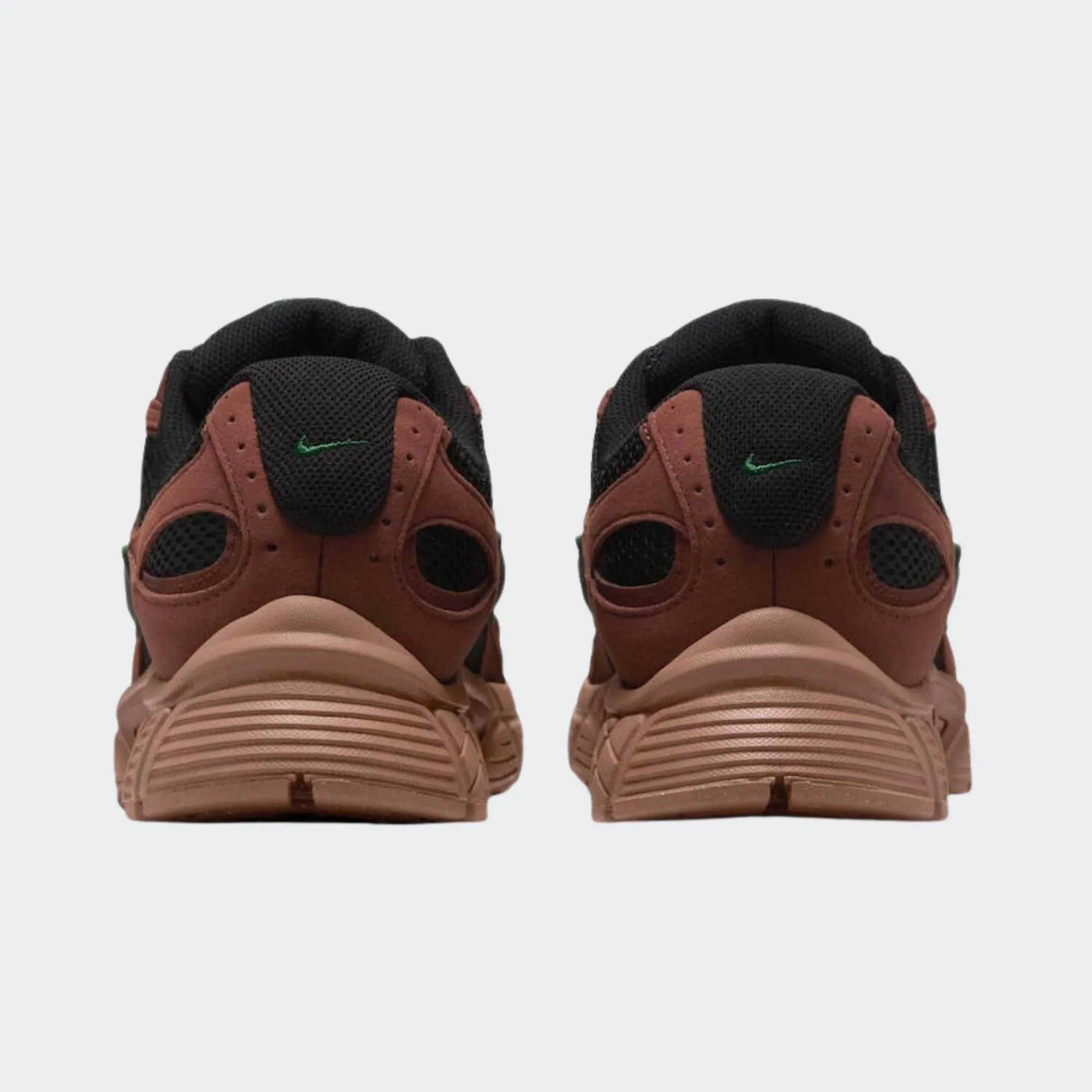 NIKE V5 RNR SUEDE