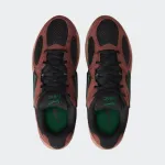NIKE V5 RNR SUEDE