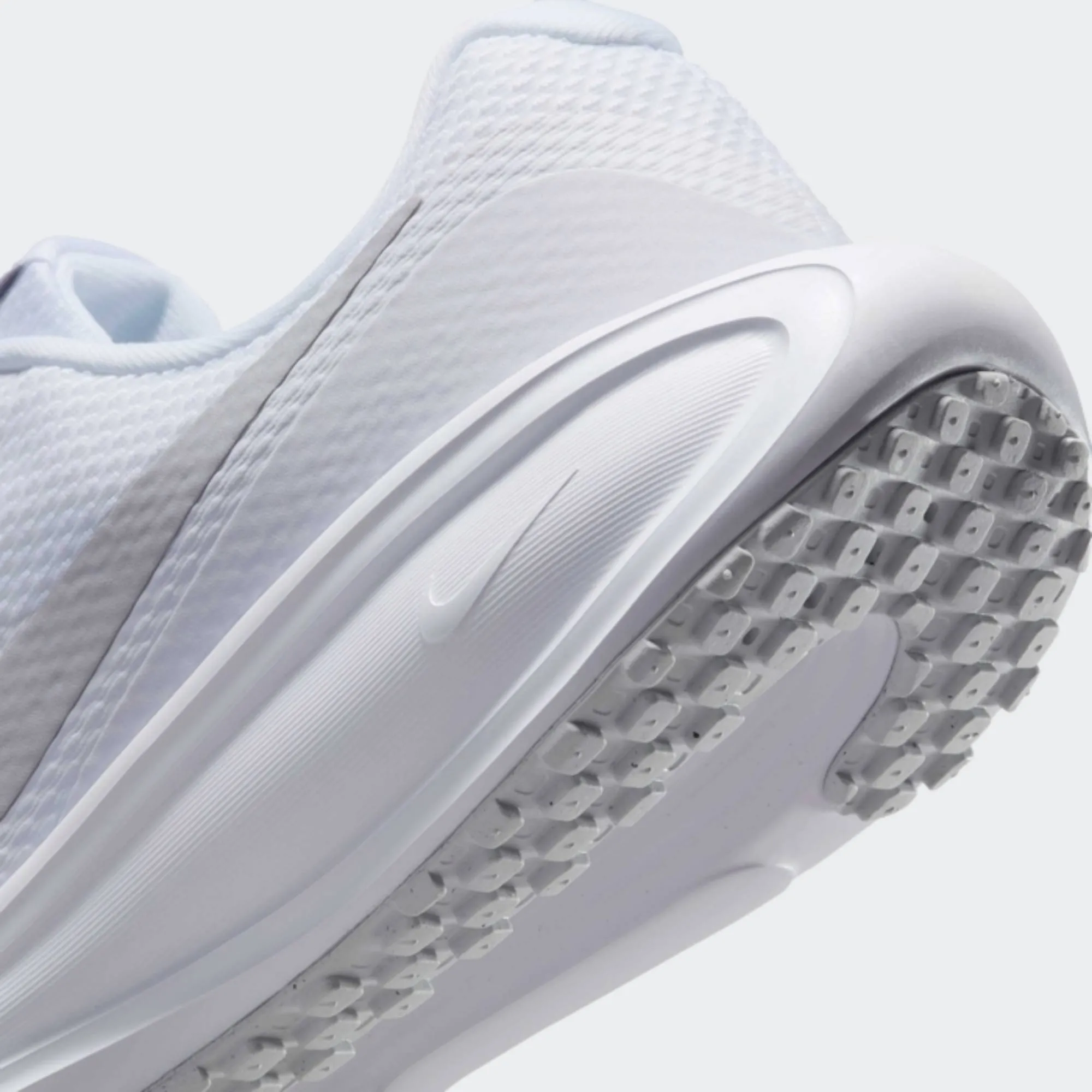 NIKE WOMENS REVOLUTION 8