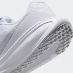 NIKE WOMENS REVOLUTION 8