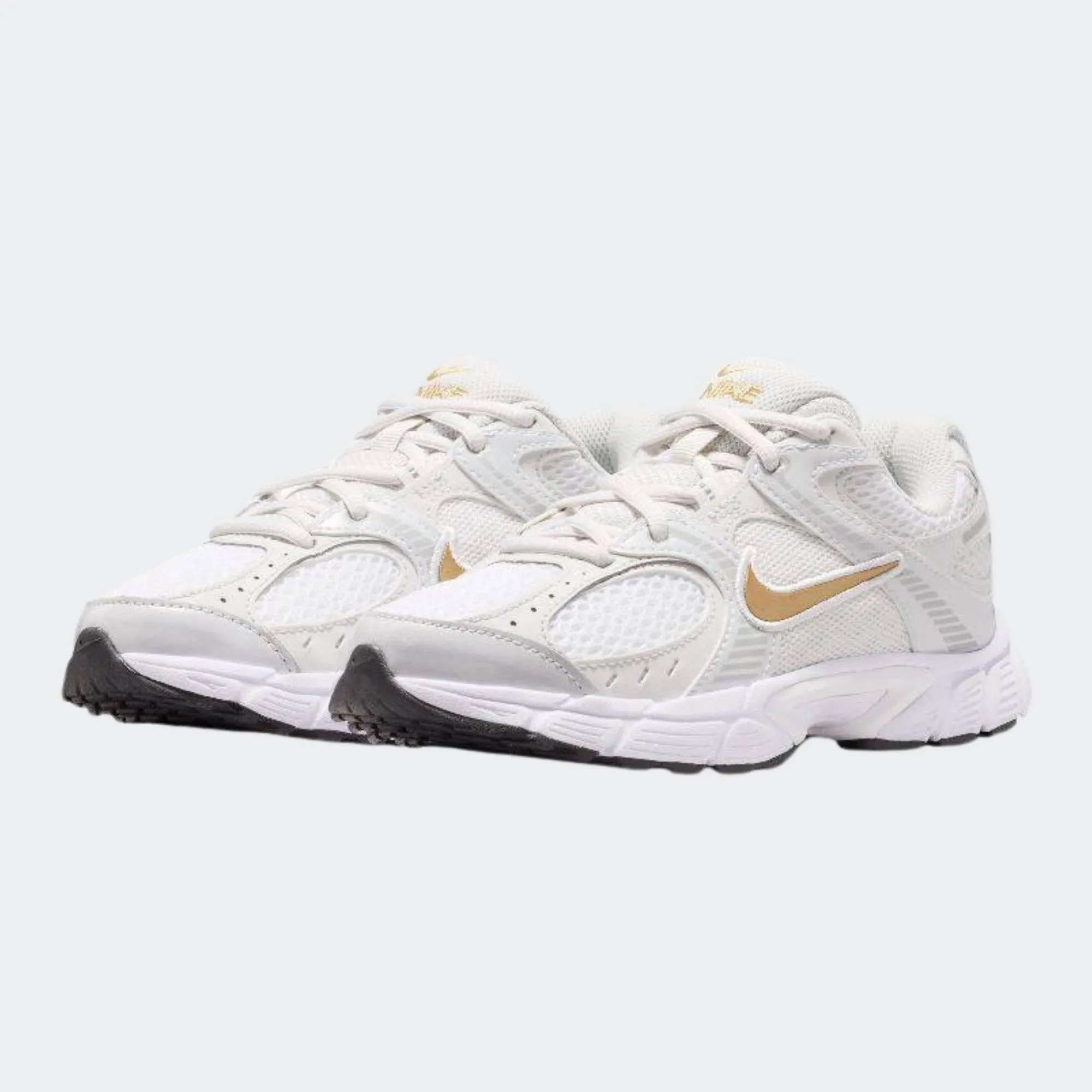 NIKE V5 RNR BG
