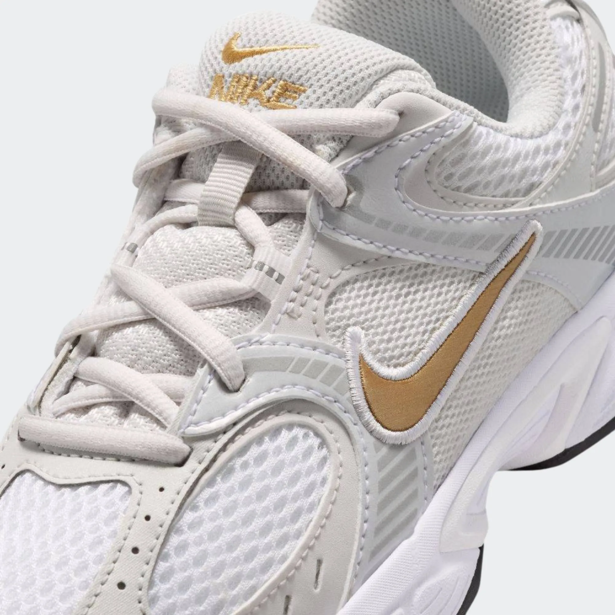 NIKE V5 RNR BG