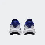 NIKE REVOLUTION 8
