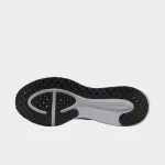 NIKE REVOLUTION 8
