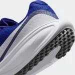 NIKE REVOLUTION 8