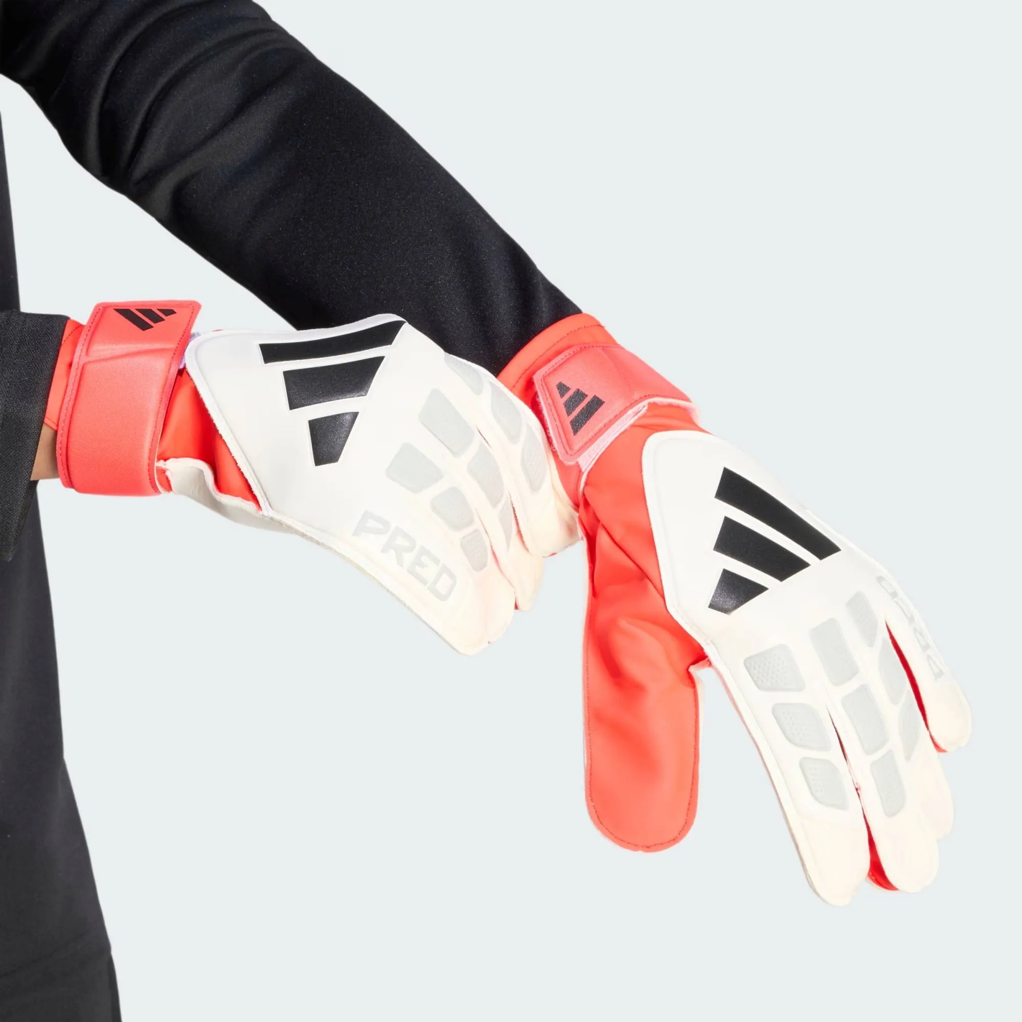 ADIDAS PREDATOR TAINING GLOVES