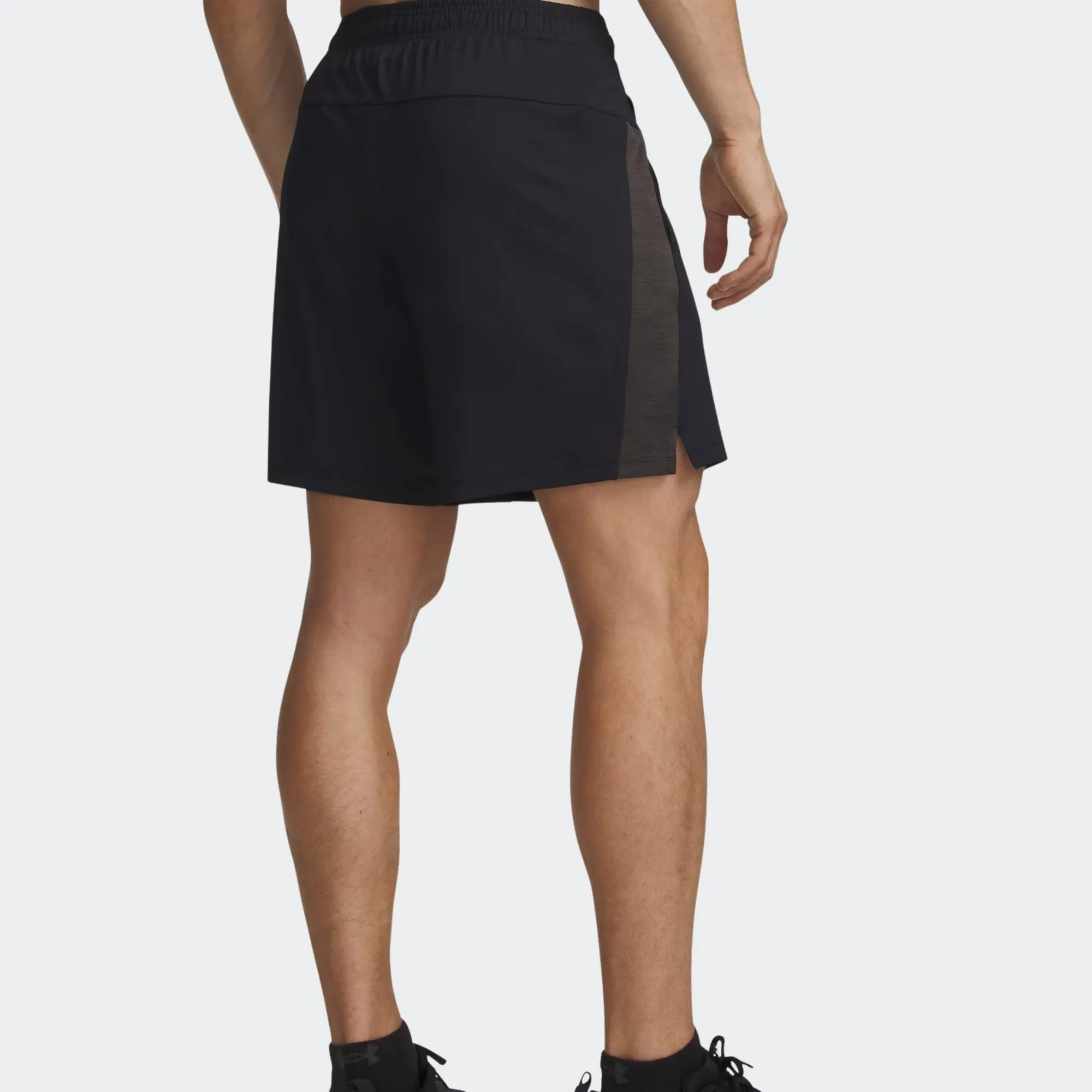 UNDER ARMOUR TECH VENT 7 INCHES SHORTS