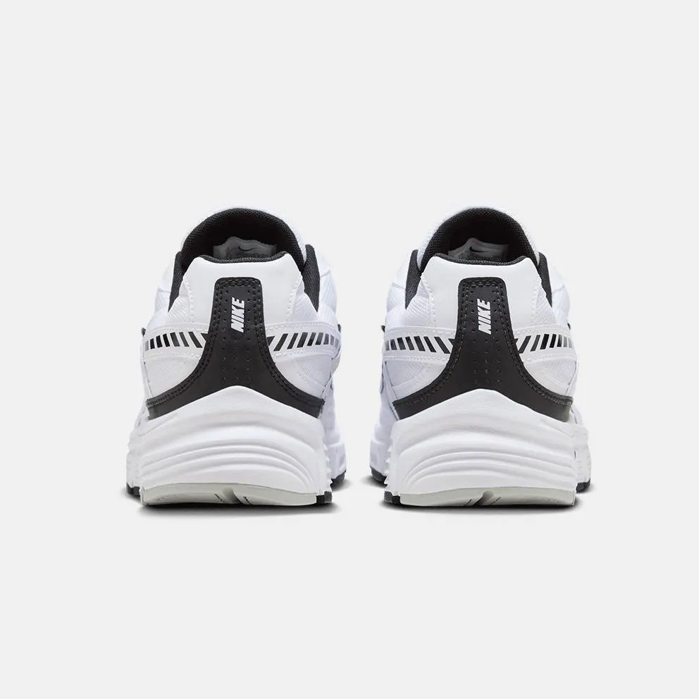 NIKE INITIATOR
