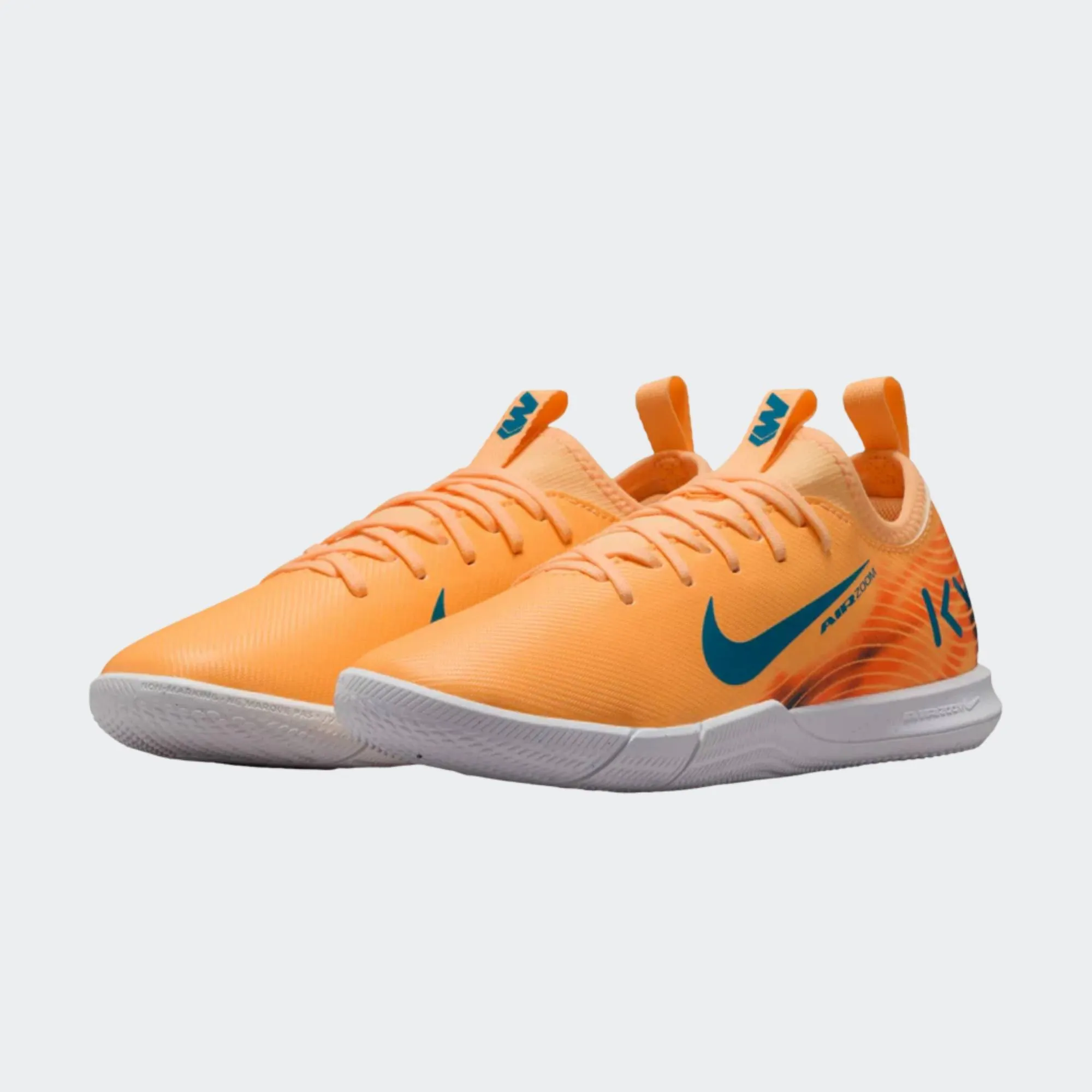 NIKE JUNIOR ZOOM VAPOR 16 ACADEMY IC