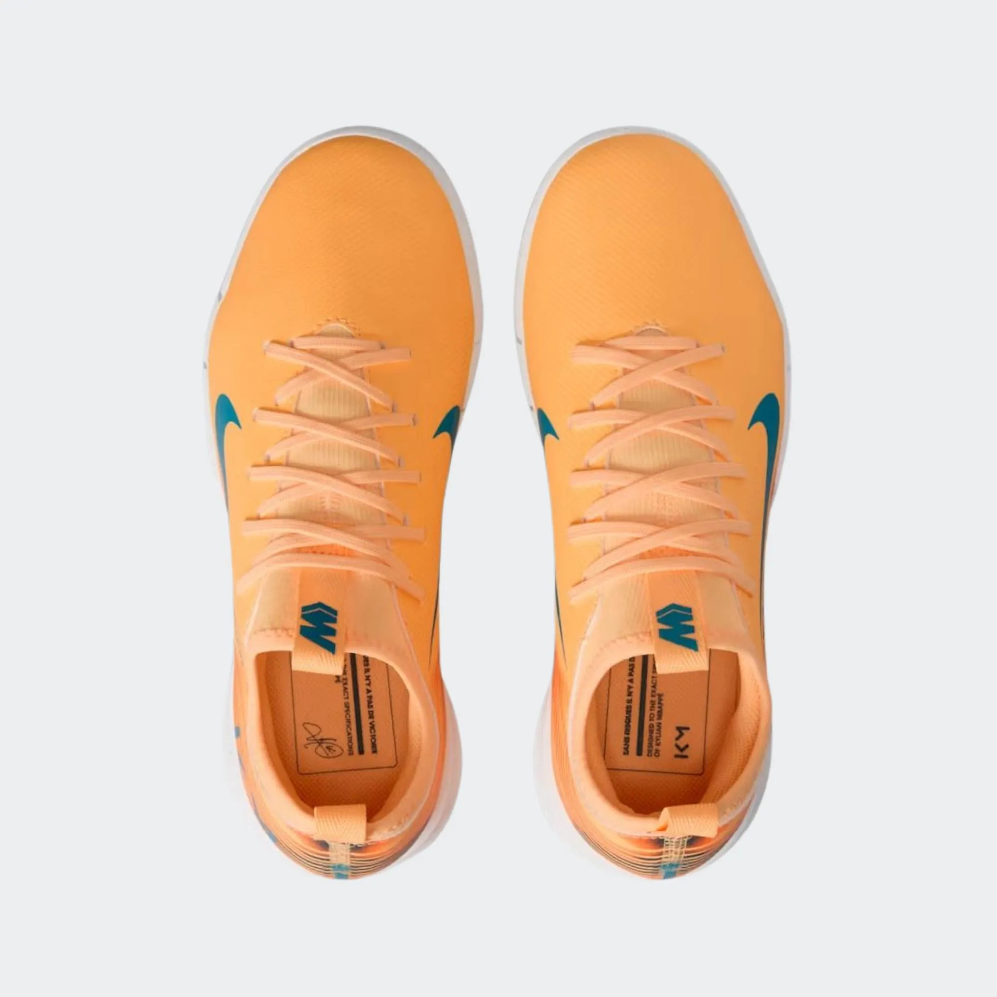 NIKE JUNIOR ZOOM VAPOR 16 ACADEMY IC