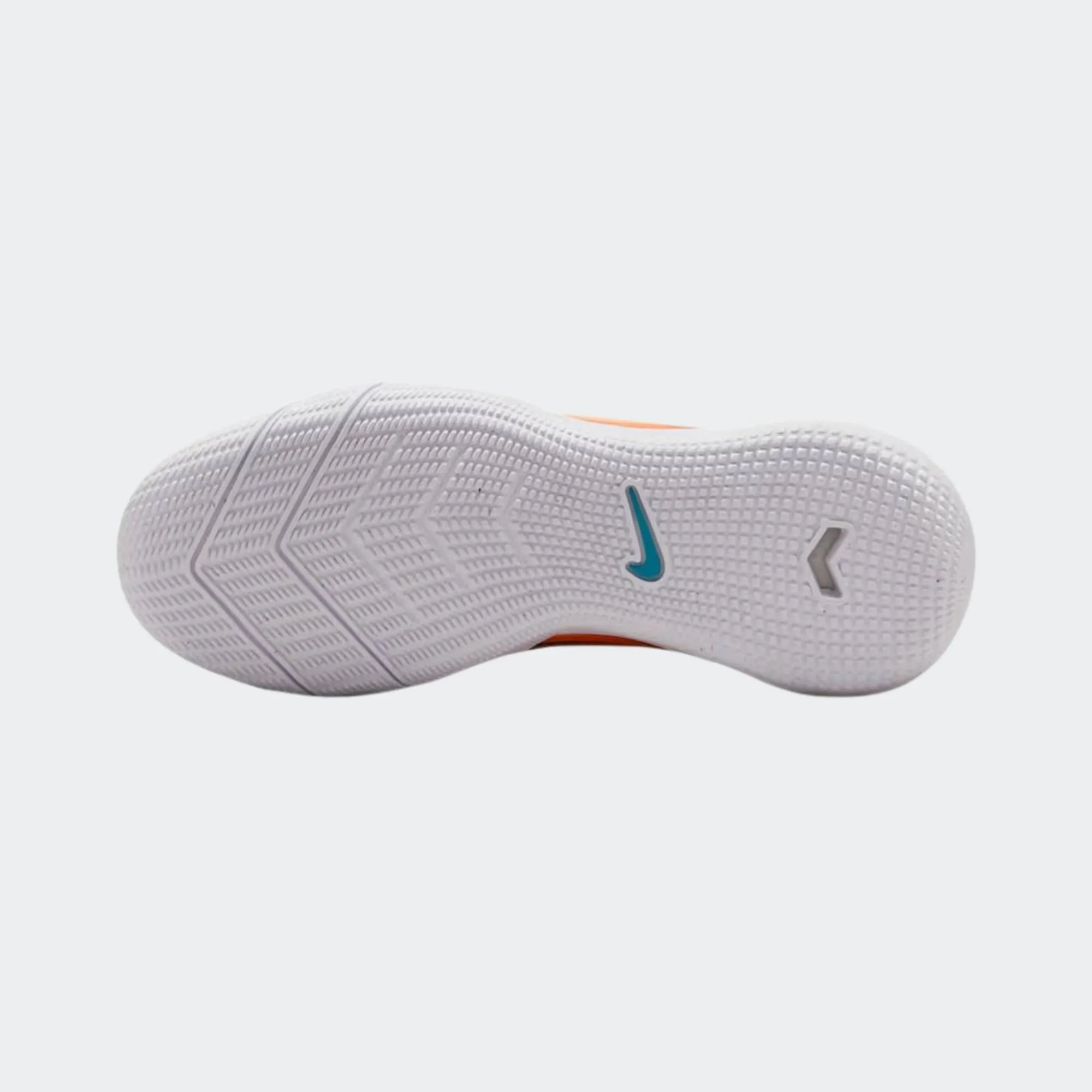 NIKE JUNIOR ZOOM VAPOR 16 ACADEMY IC