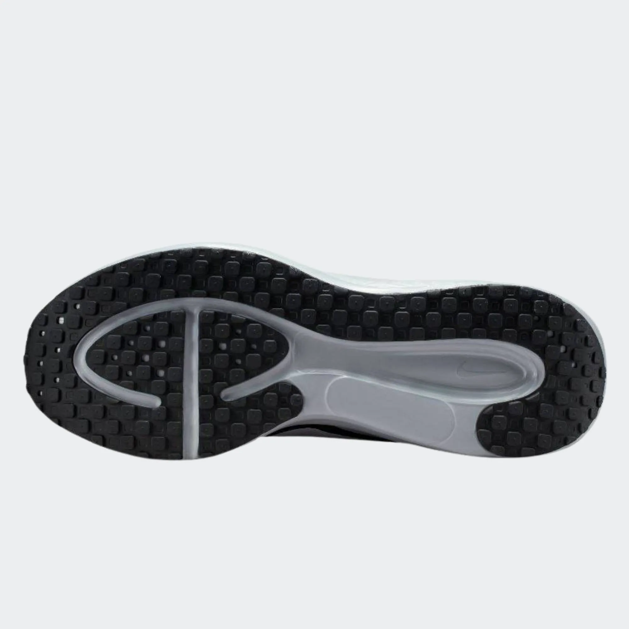 NIKE REVOLUTION 8