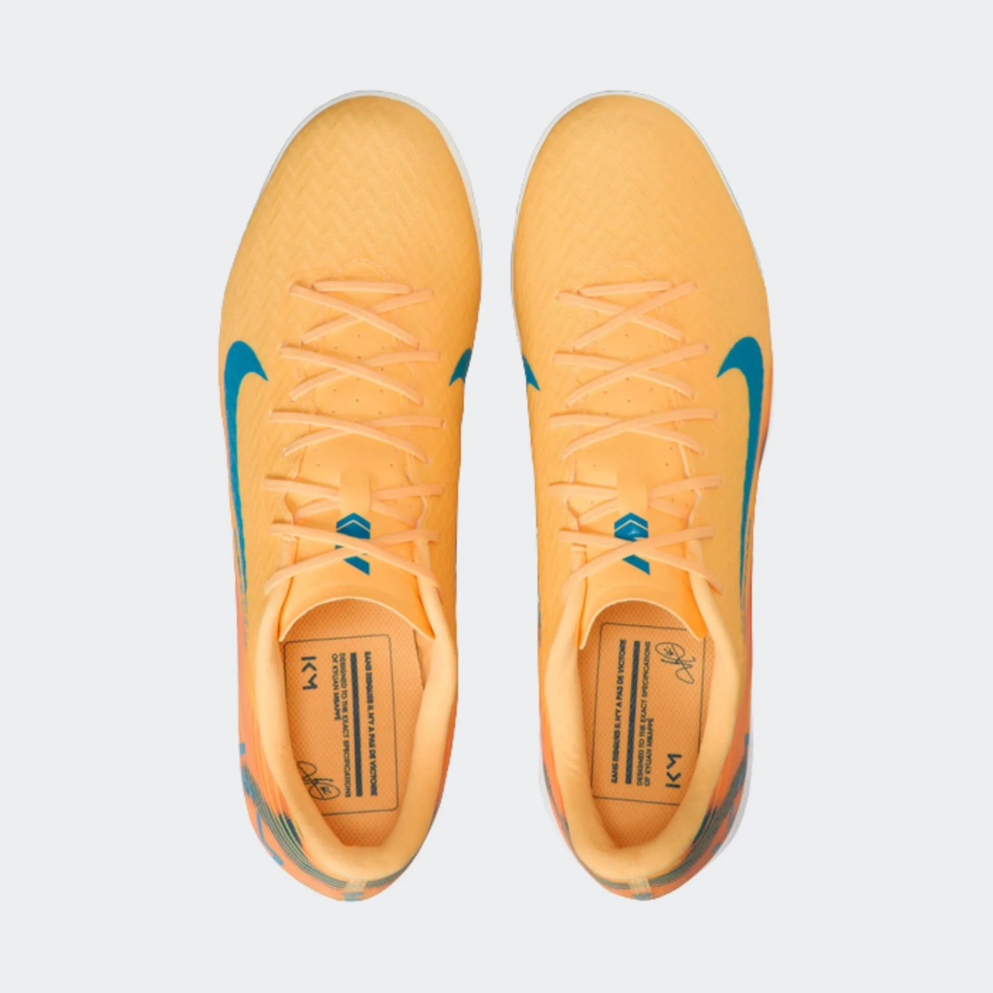 NIKE ZOOM VAPOR 16 ACADEMY
