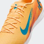 NIKE ZOOM VAPOR 16 ACADEMY