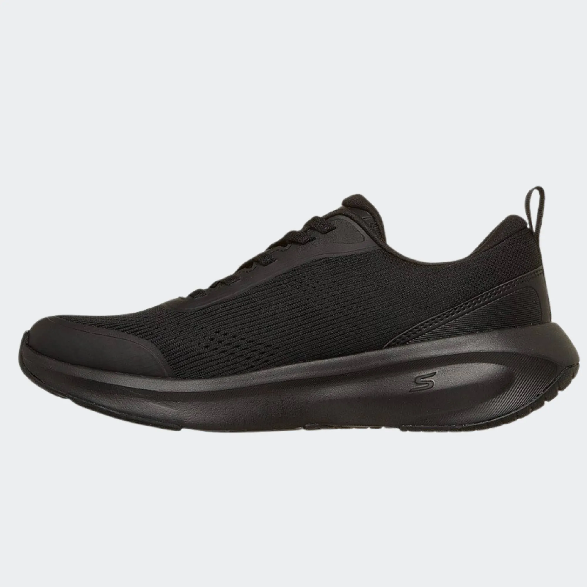 SKECHERS SUMMITS - GLAMOROUS SKIES