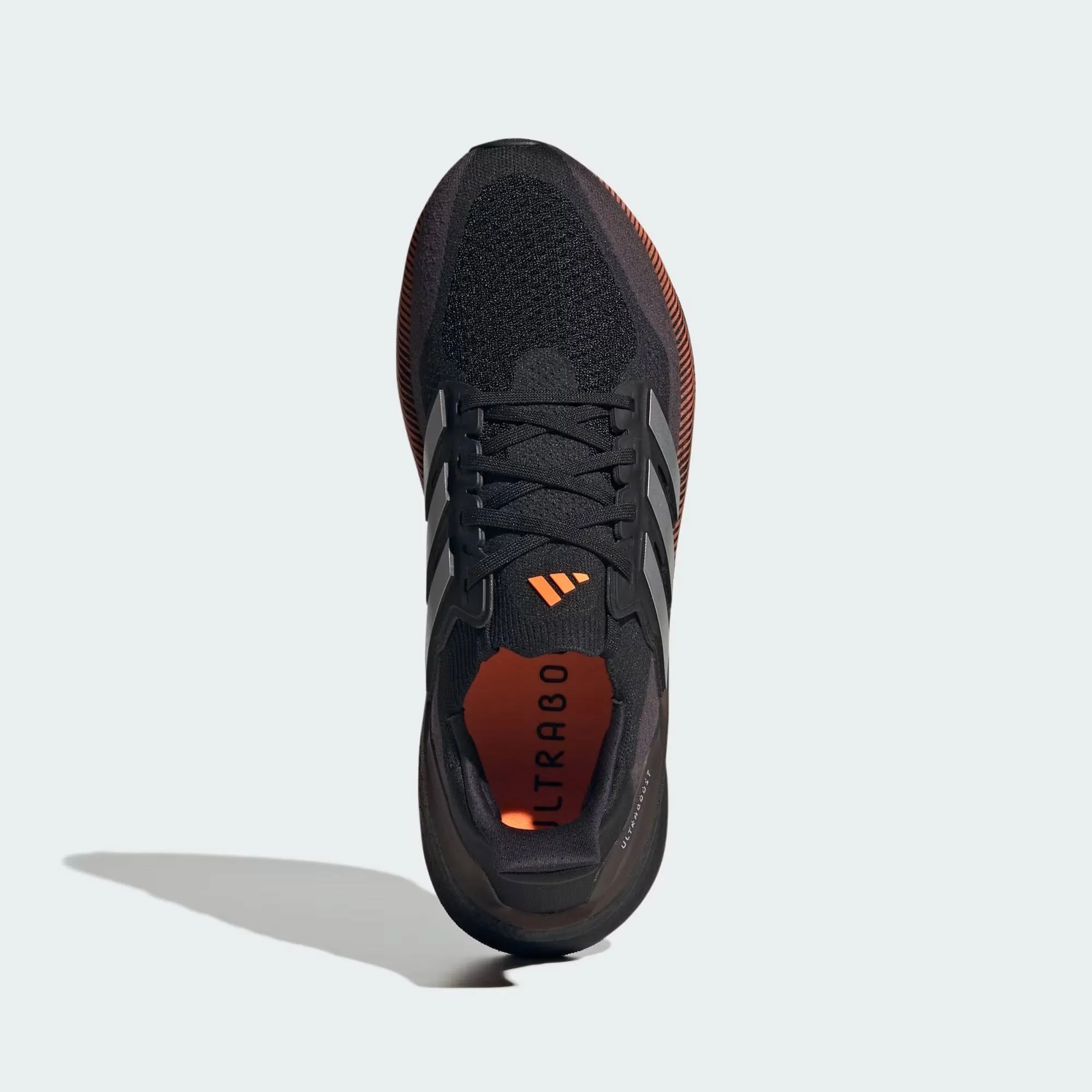 ADIDAS ULTRABOOST 5