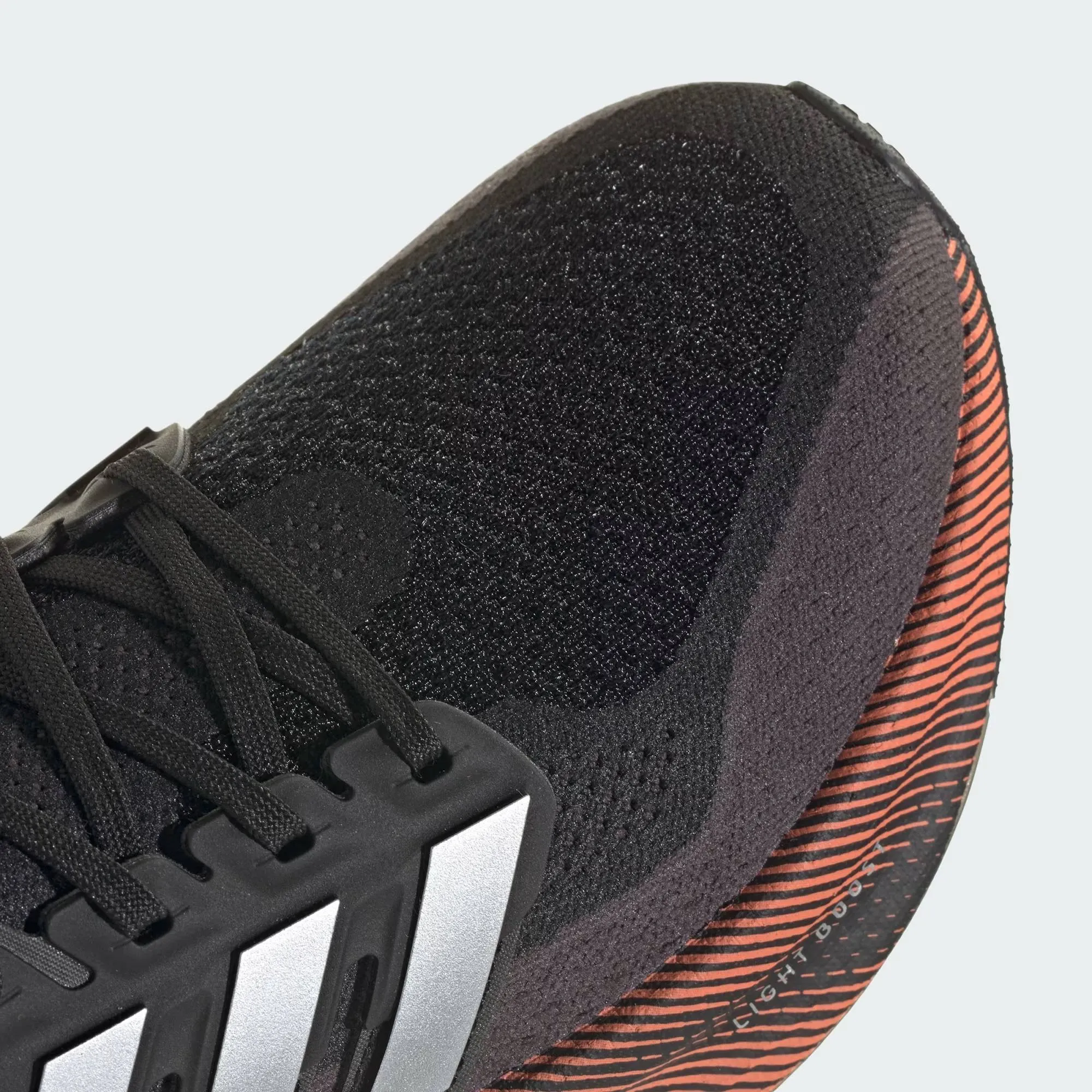 ADIDAS ULTRABOOST 5