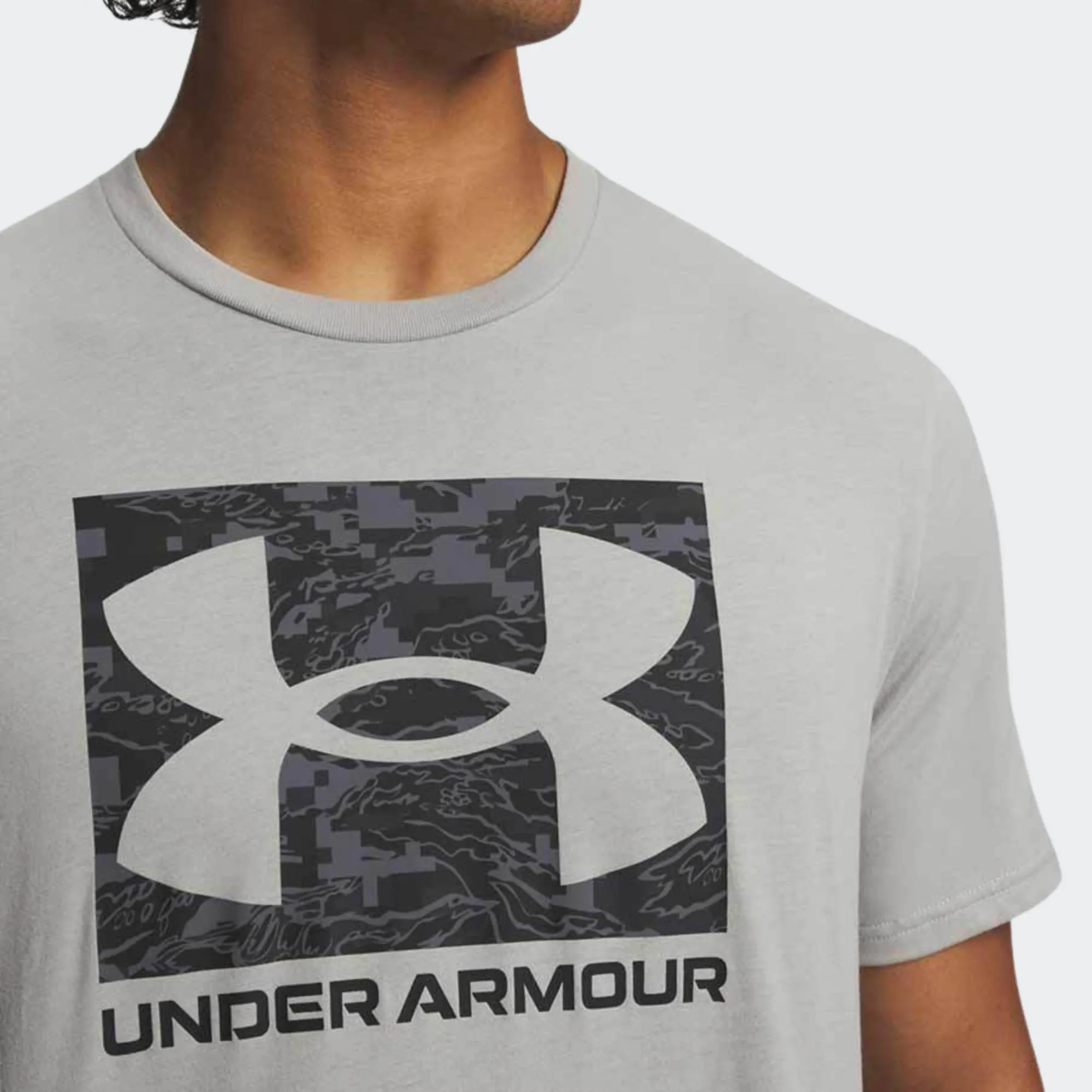 UNDER ARMOUR ABC CAMO BOXED LOGO TSHIRT