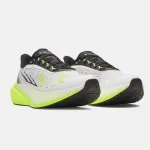 UNDER ARMOUR VELOCITI DISTANCE