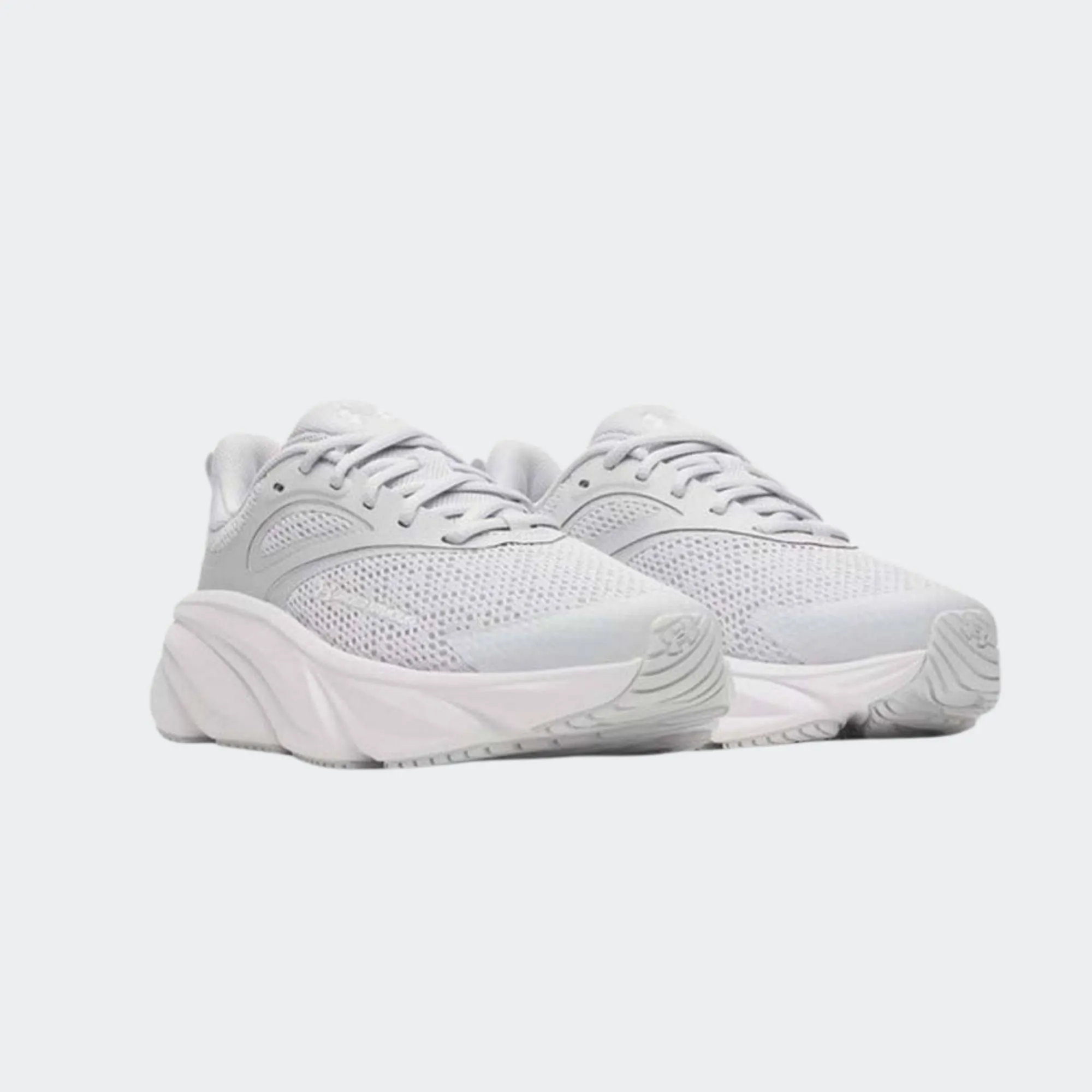 UNDER ARMOUR GS ROGUE 6