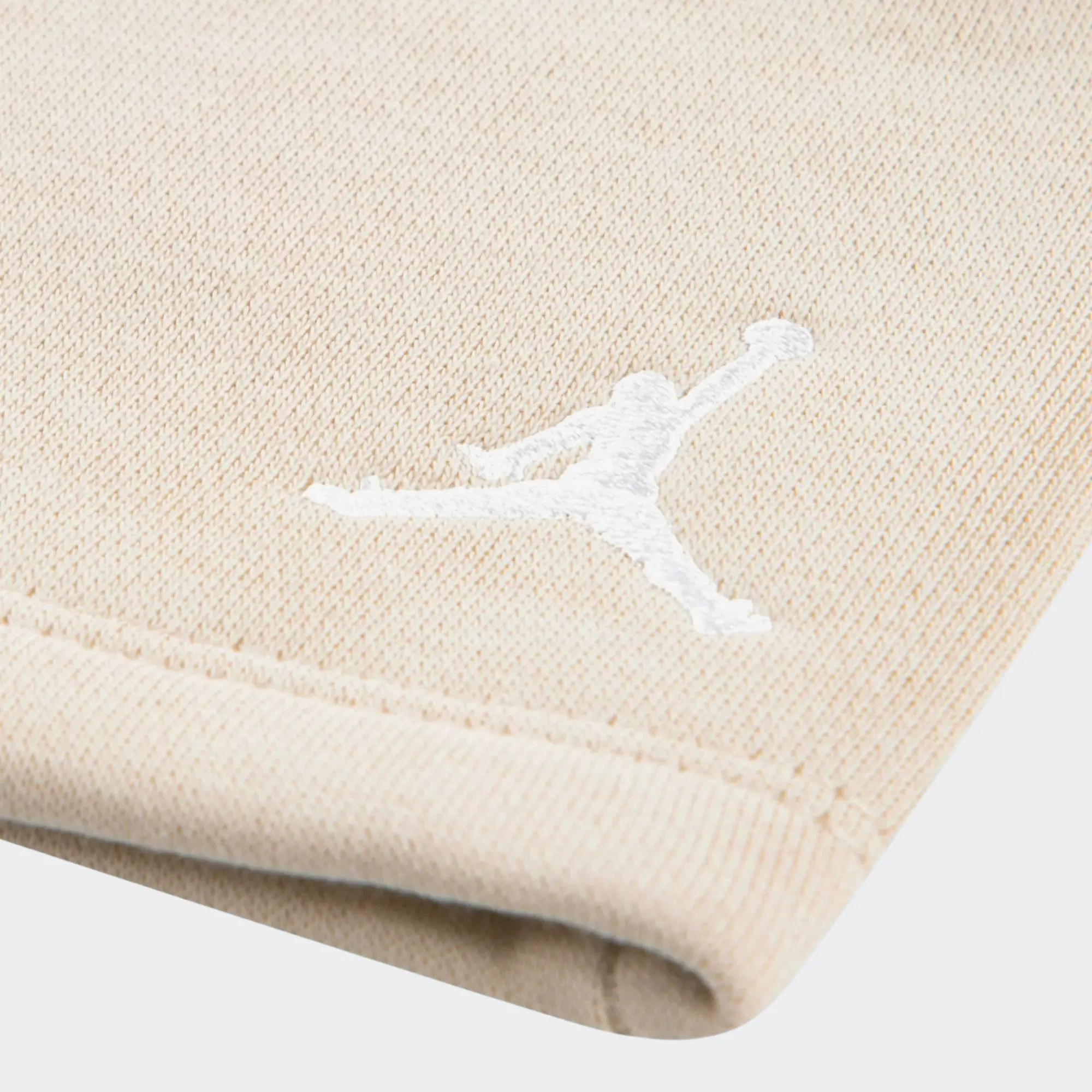 NIKE BROOKLYN ESSENTIAL SHORT SET