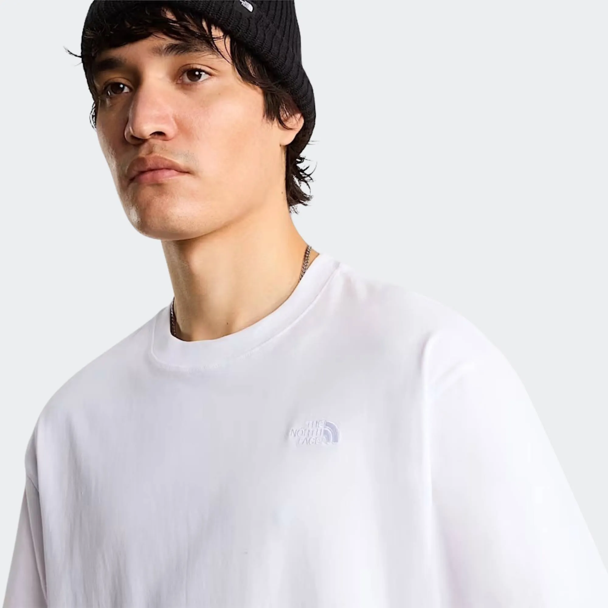 THE NORTH FACE ESSENTIAL SD TEE