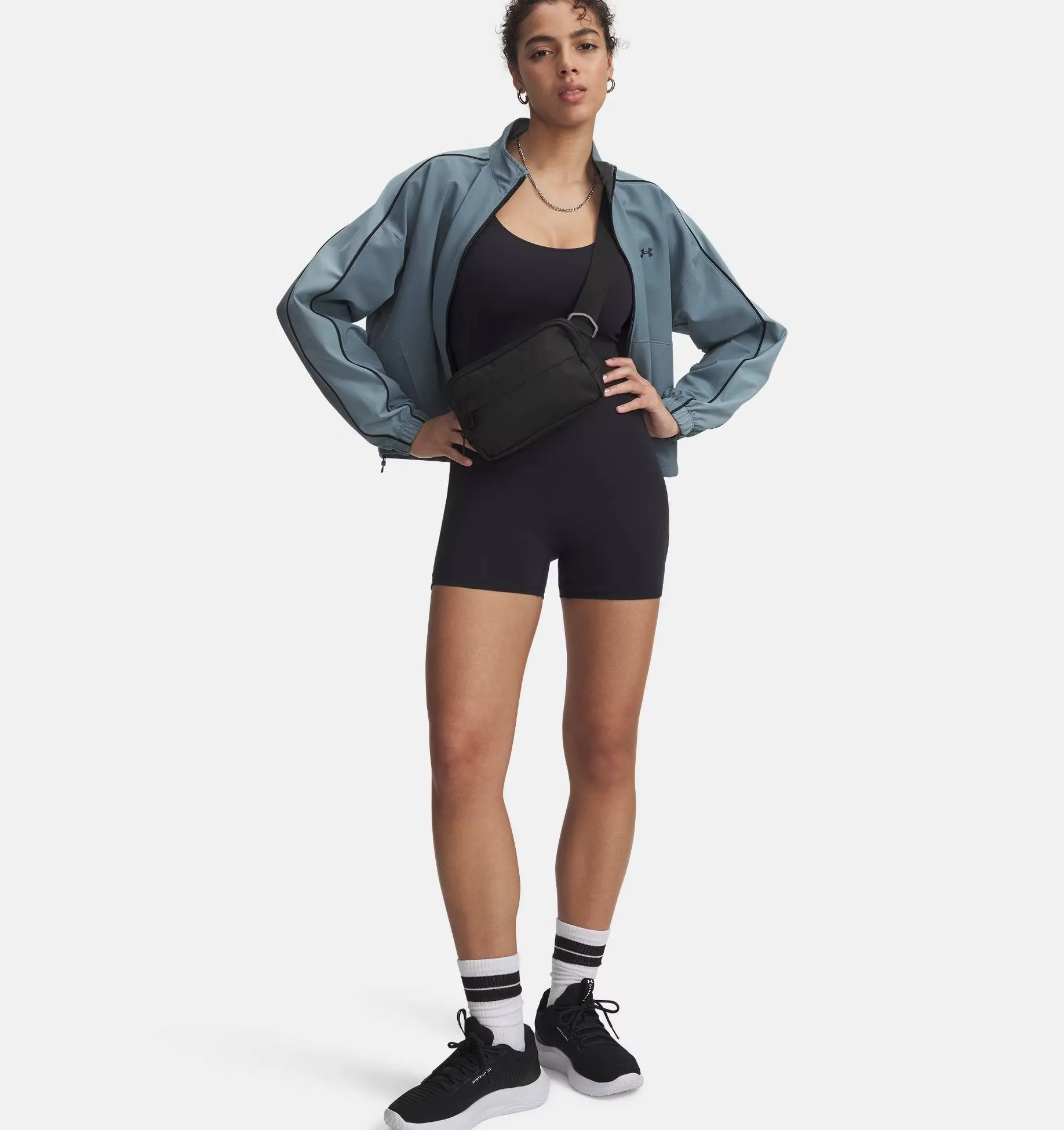 UNDER ARMOUR MOTION SHORT PANT BODYSUIT