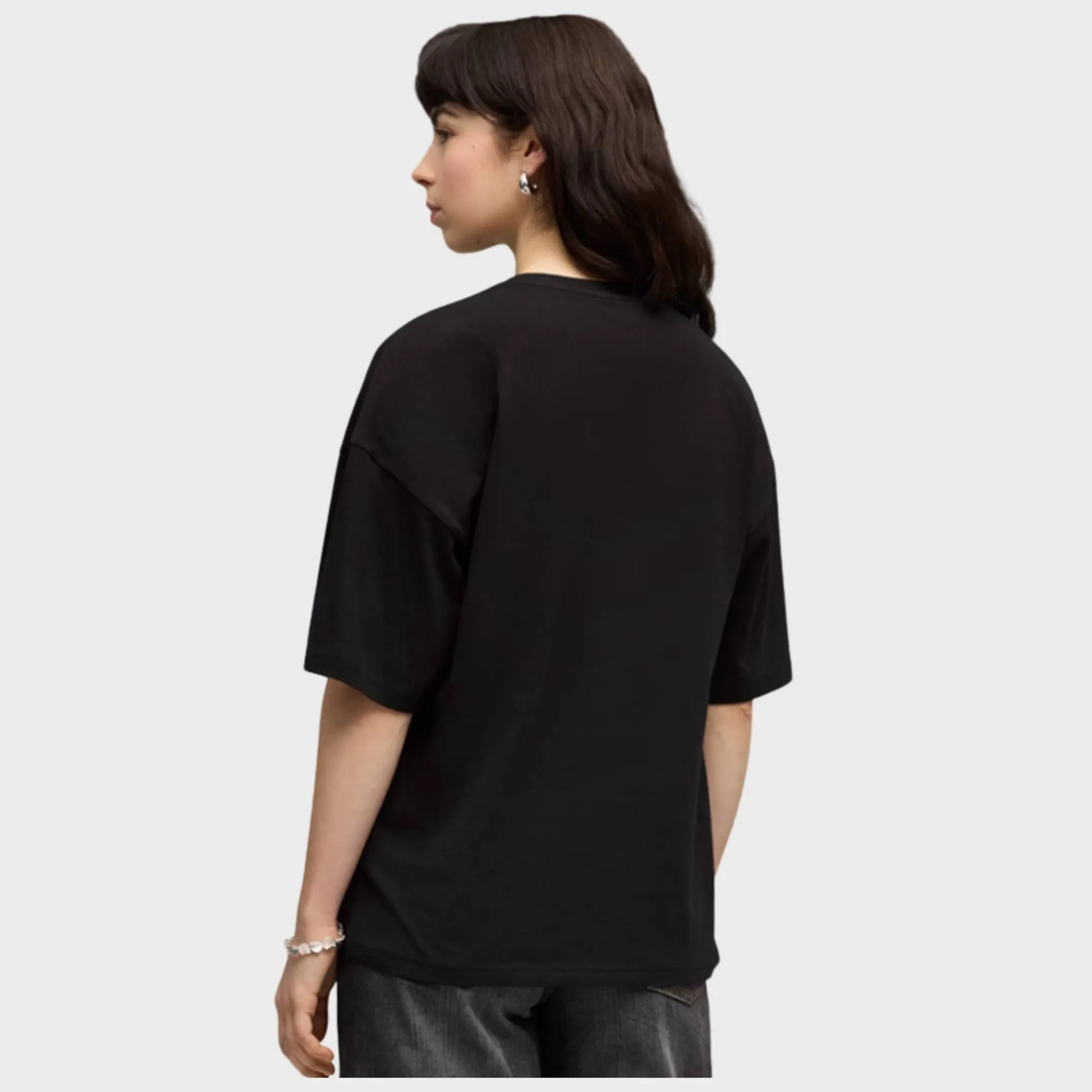 PUMA ESSENTIAL GRAPHICS LEO LUXE OVERSIZED TSHIRT