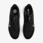 NIKE QUEST 6