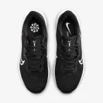 NIKE WOMENS QUEST 6