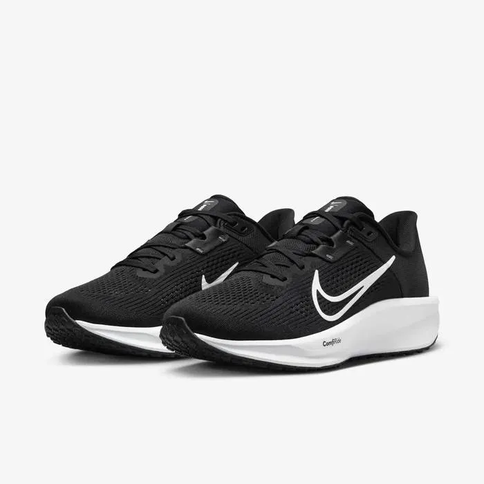 NIKE WOMENS QUEST 6