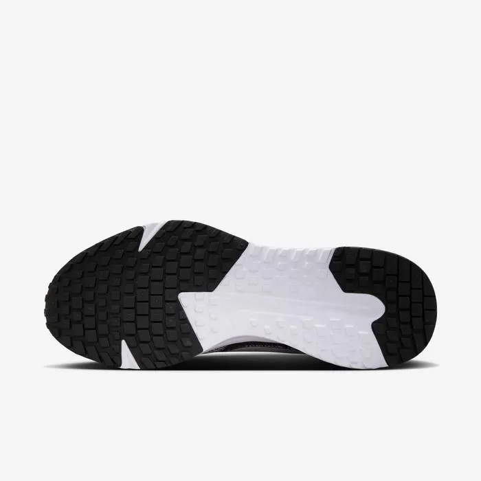 NIKE RUN DEFY