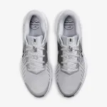 NIKE RUN DEFY