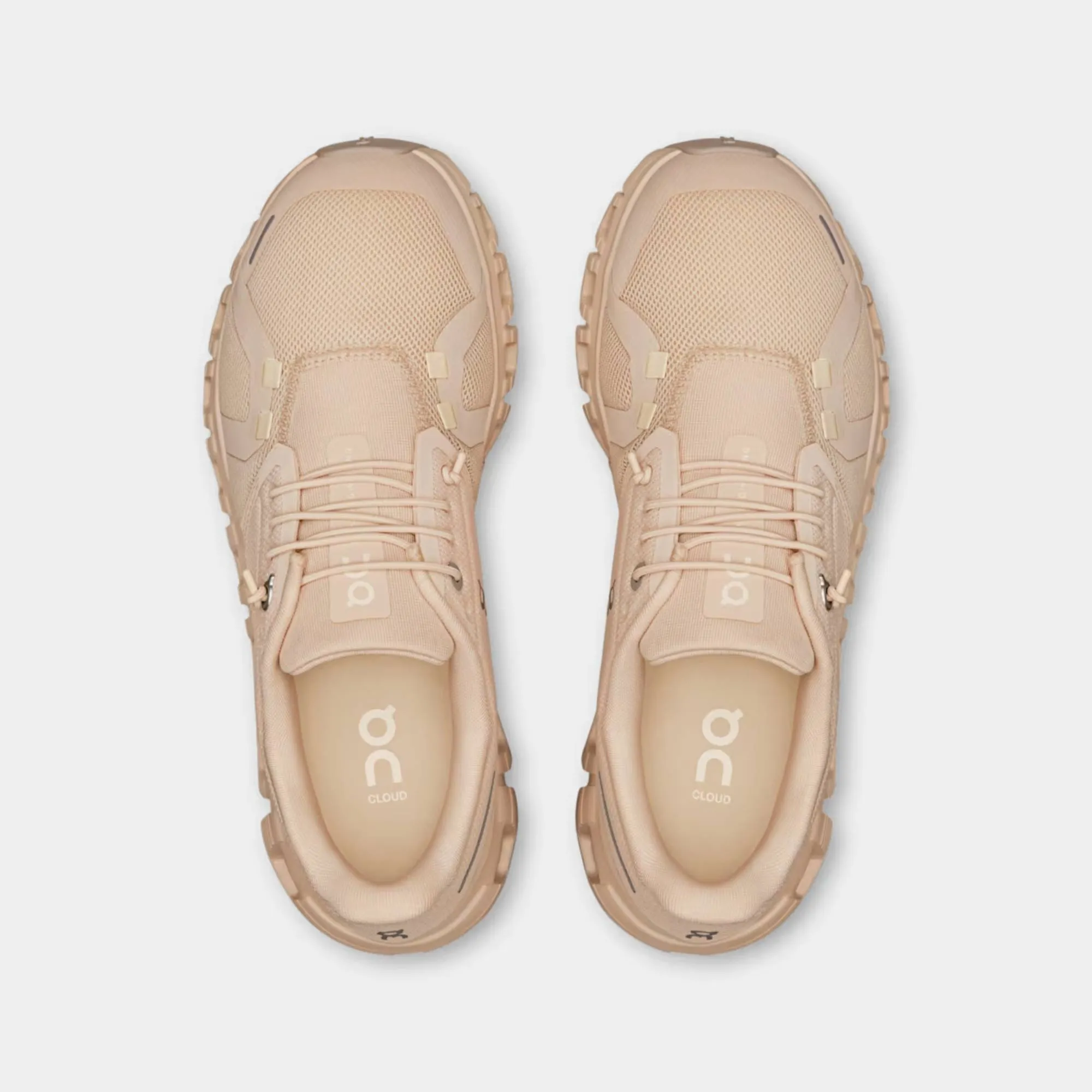 ON CLOUD 6