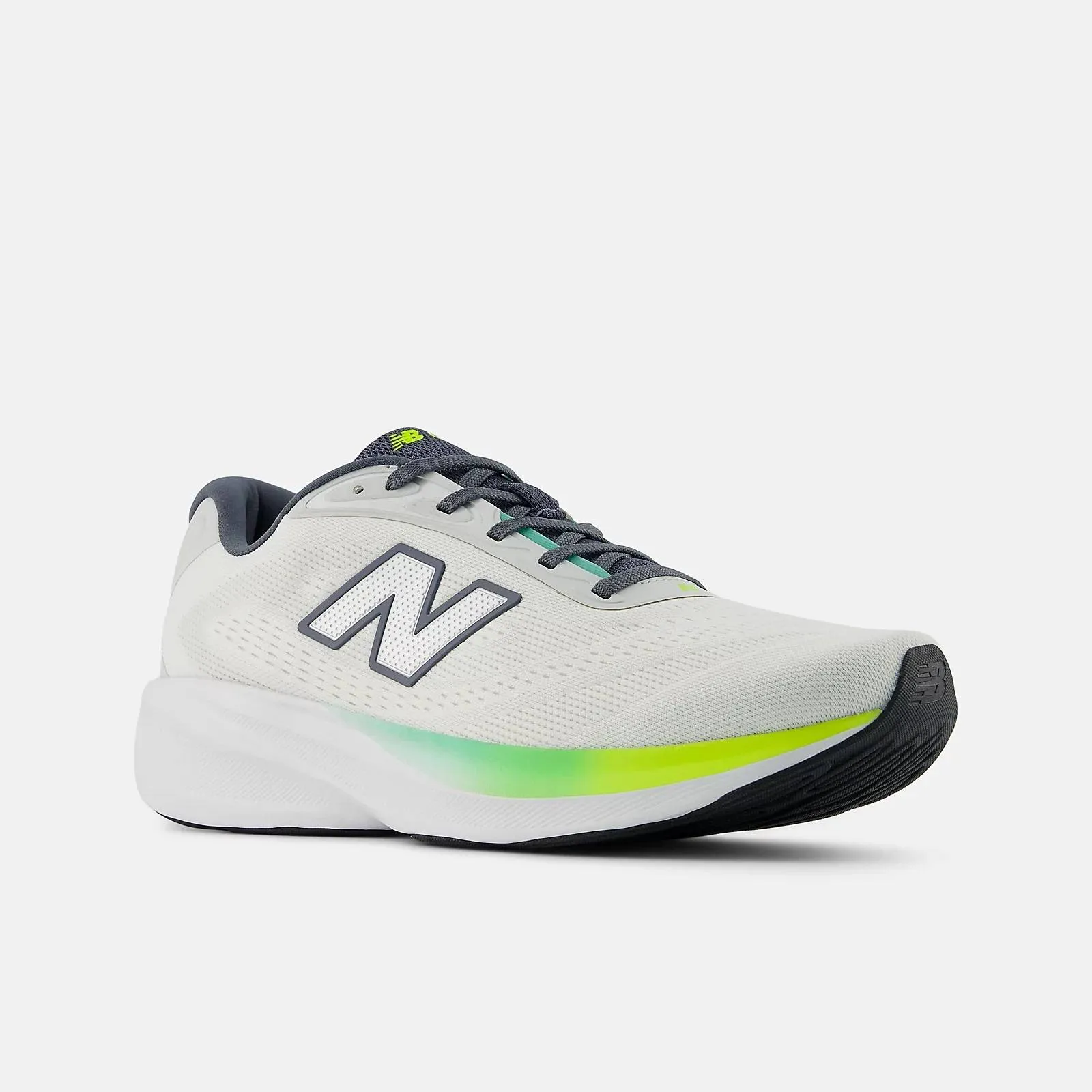 NEW BALANCE 680 V9
