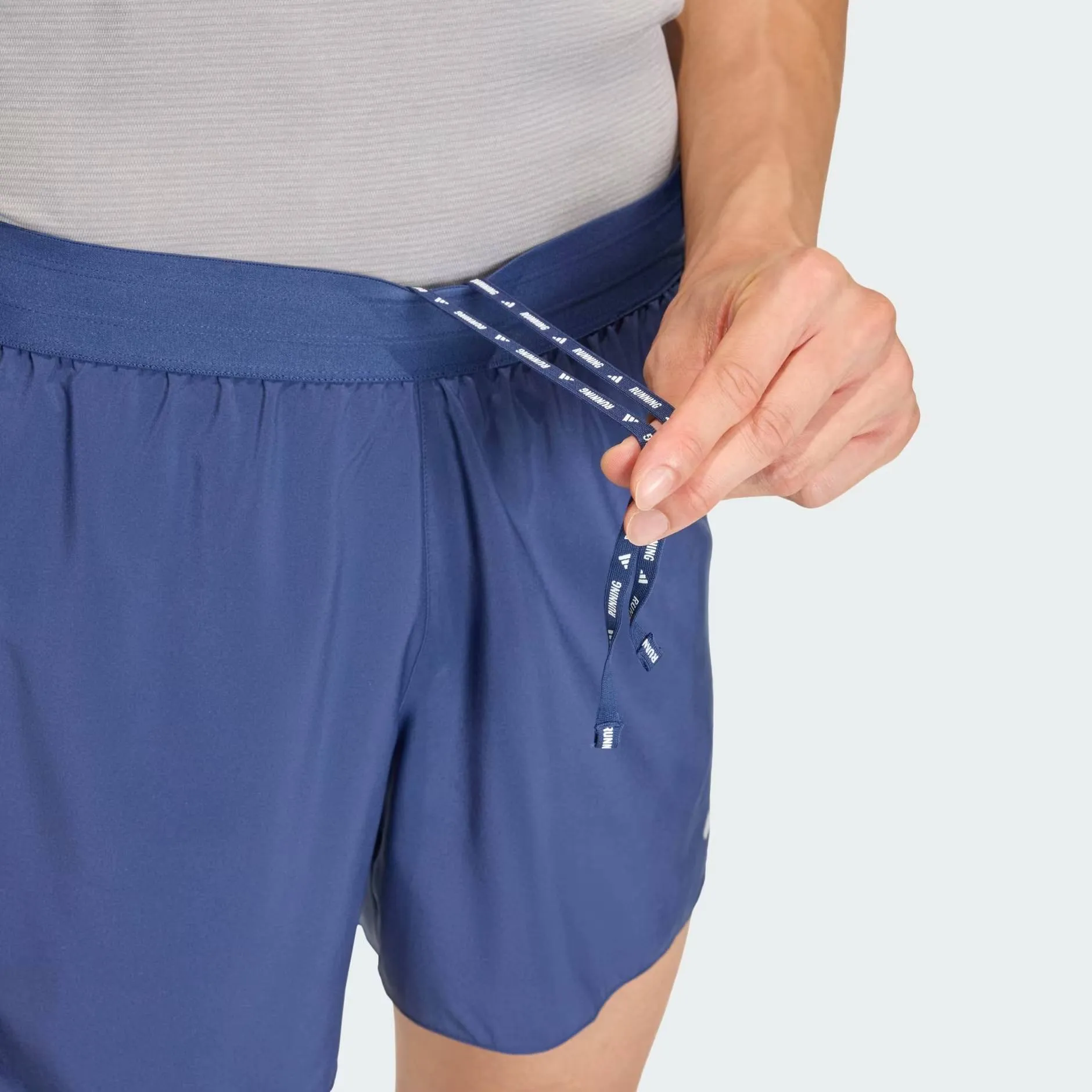 ADIDAS RUN ESSENTIALS SHORTS