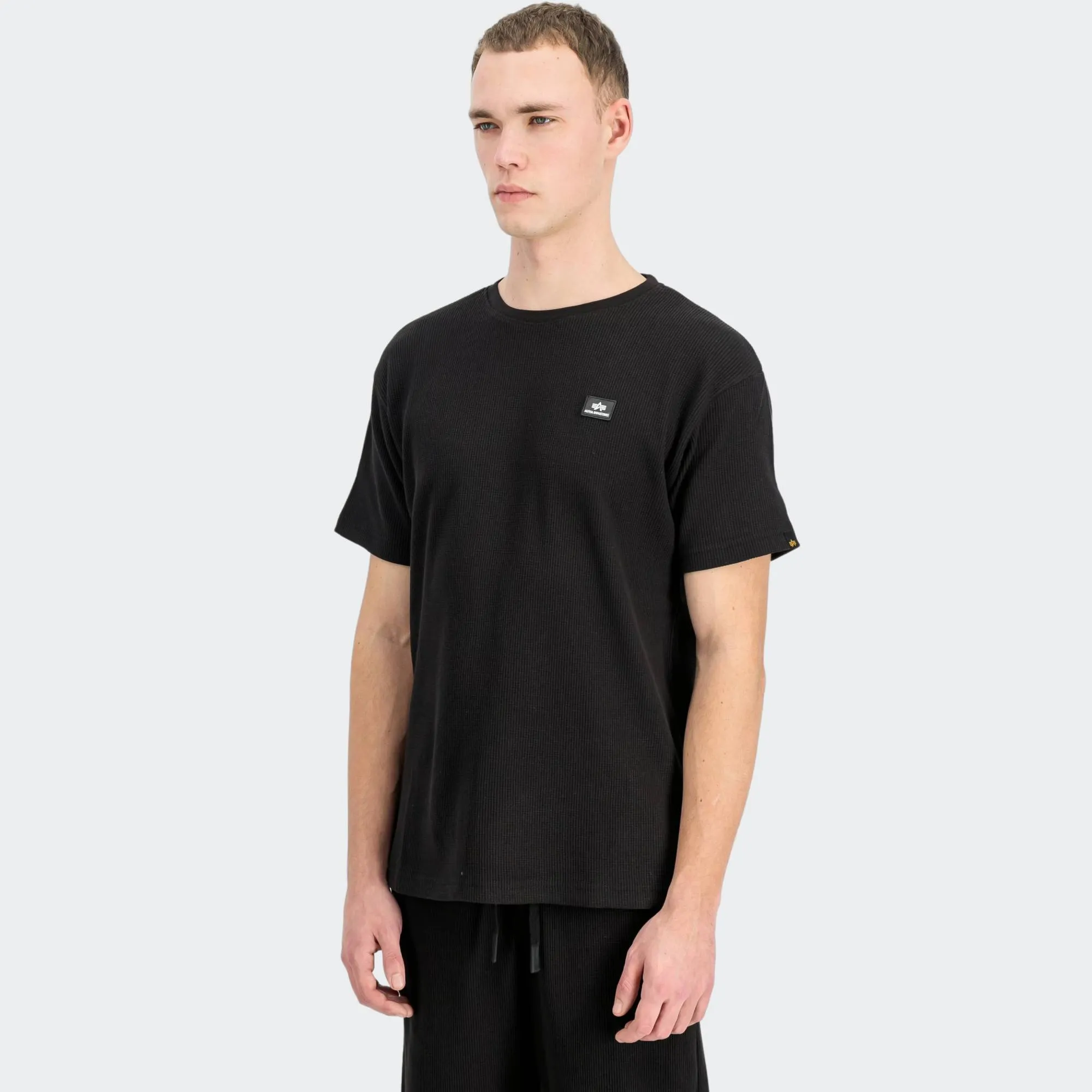 ALPHA INDUSTRIES WAFFLE SMALL LOGO T-SHIRT