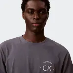 CALVIN KLEIN GRAPHIC SEASONAL TEE