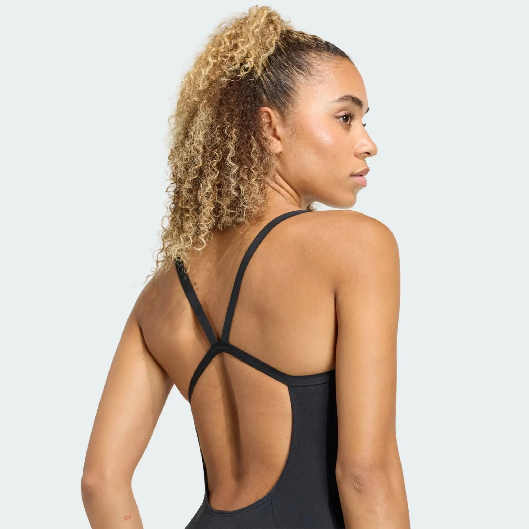 ADIDAS ESSENTIAL SUIT